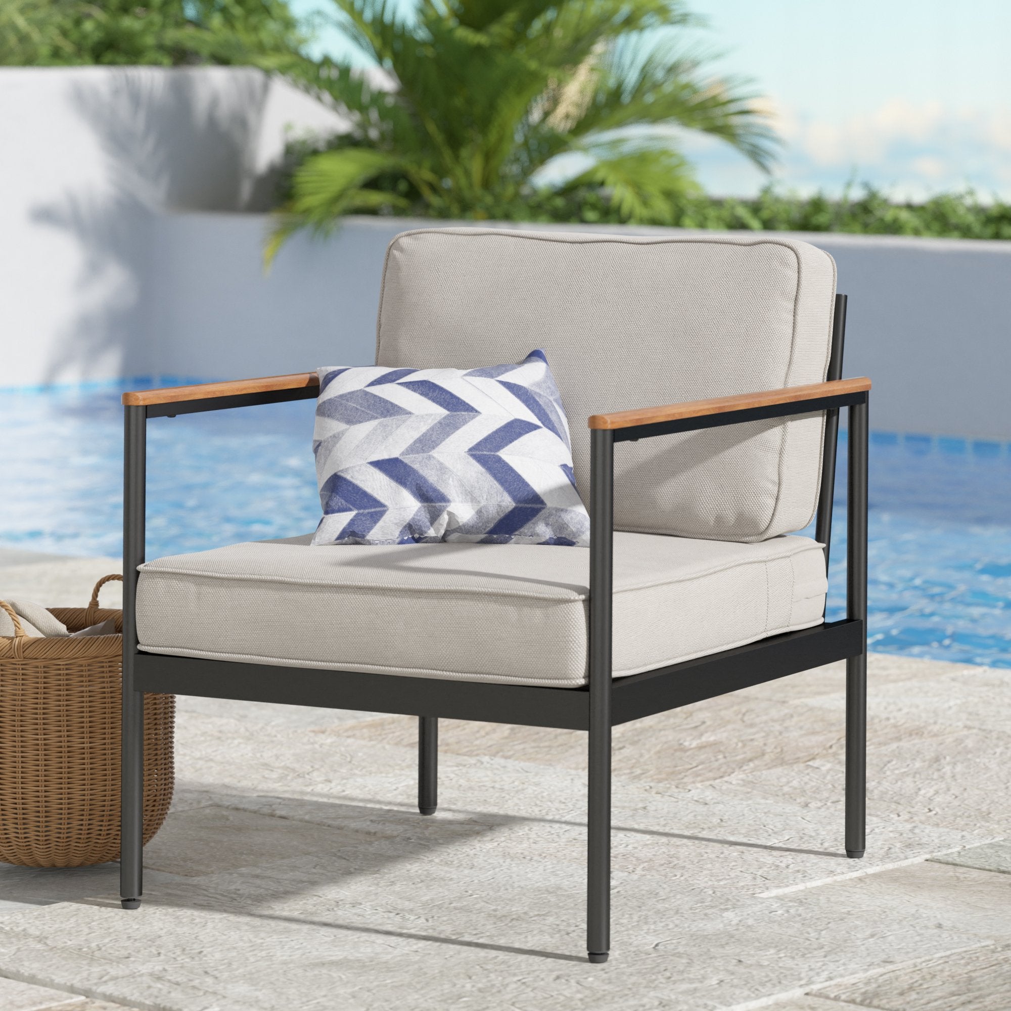 【Lrose】WTW　APERTO CHAIR DENIM ARM２ Savannah Aluminum and Wood Outdoor Armchair with Cushions and