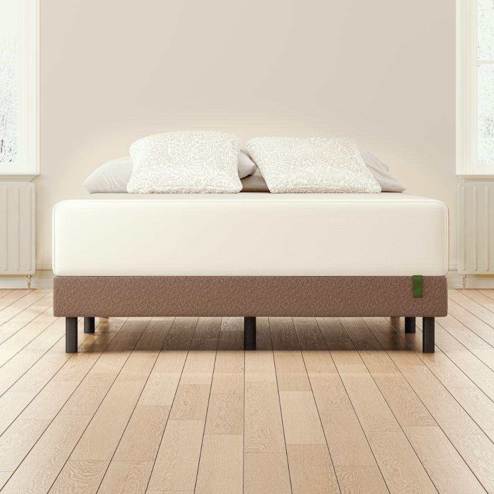 Josie metal mattress foundation 8in